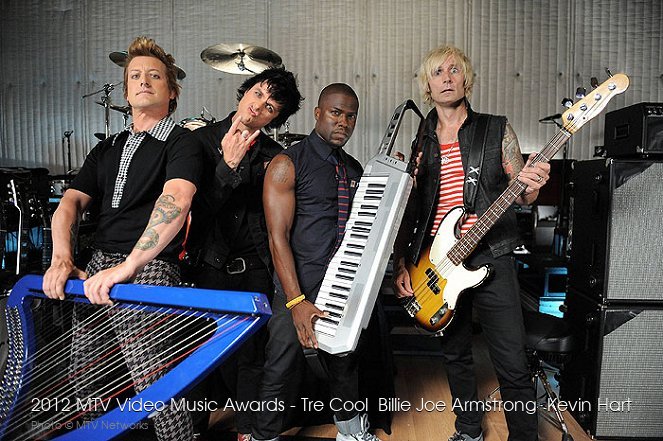 2012 MTV Video Music Awards - Tre Cool  Billie Joe Armstrong  Kevin Hart
