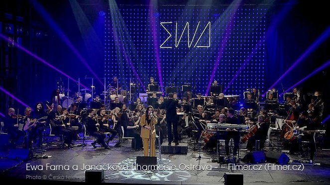 Ewa Farna a Janáčkova filharmonie Ostrava -  - Filmer.cz